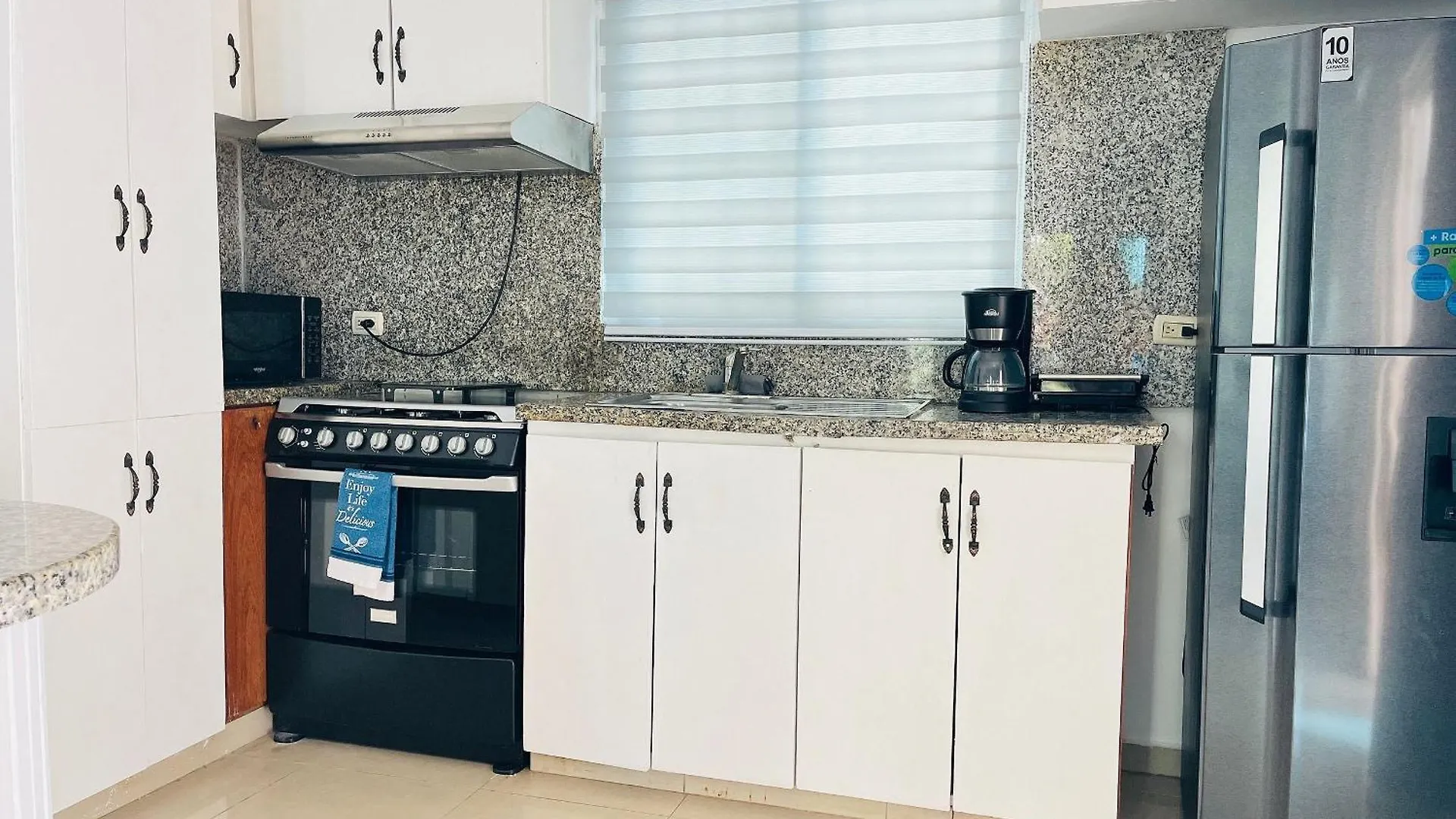 Cozy Condo 290M Distance From The Beach بونتا كانا شقة