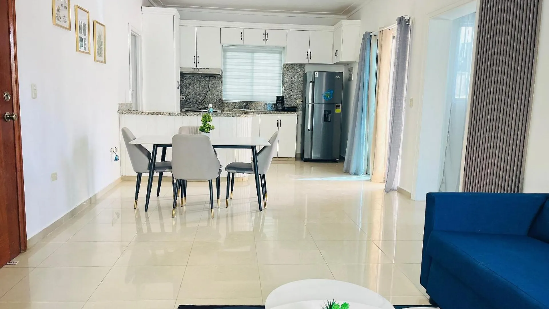 Cozy Condo 290M Distance From The Beach بونتا كانا 0*,