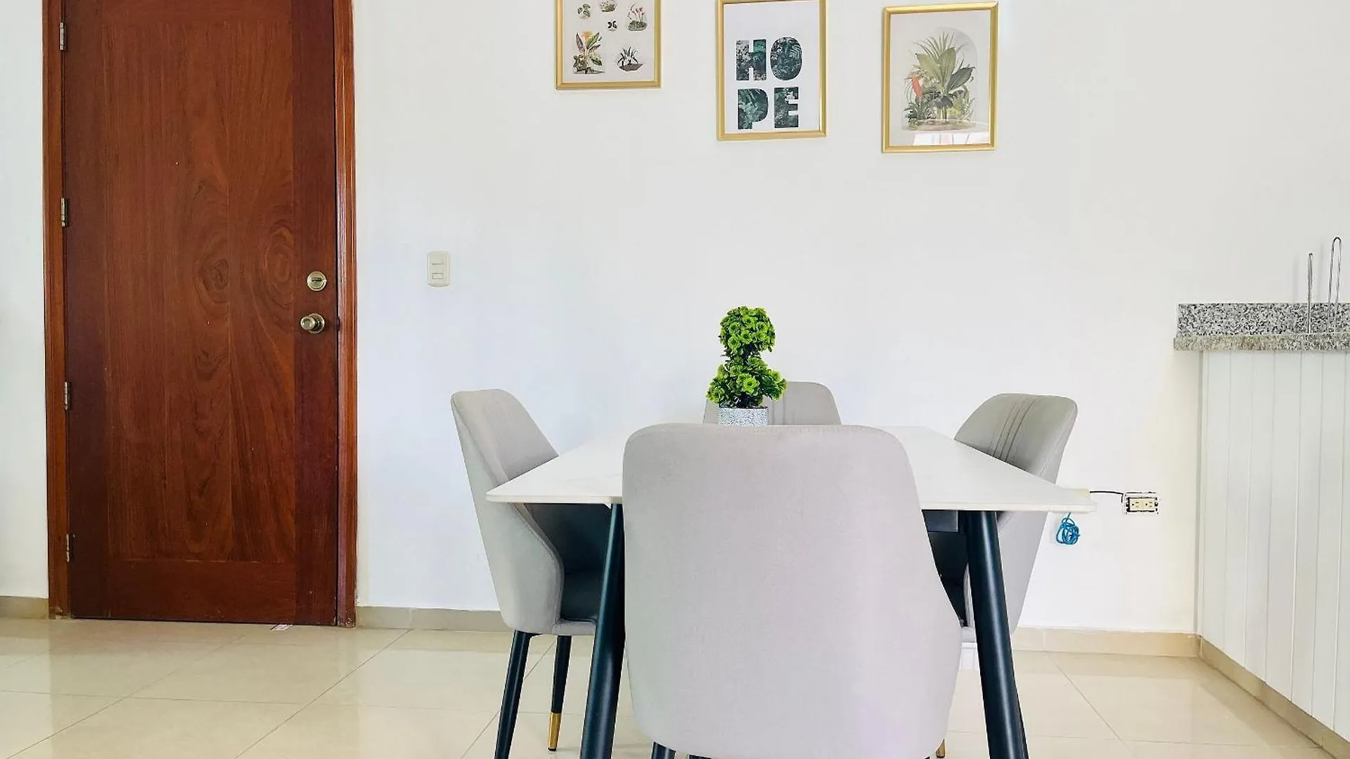 Cozy Condo 290M Distance From The Beach بونتا كانا جمهورية الدومينيكان